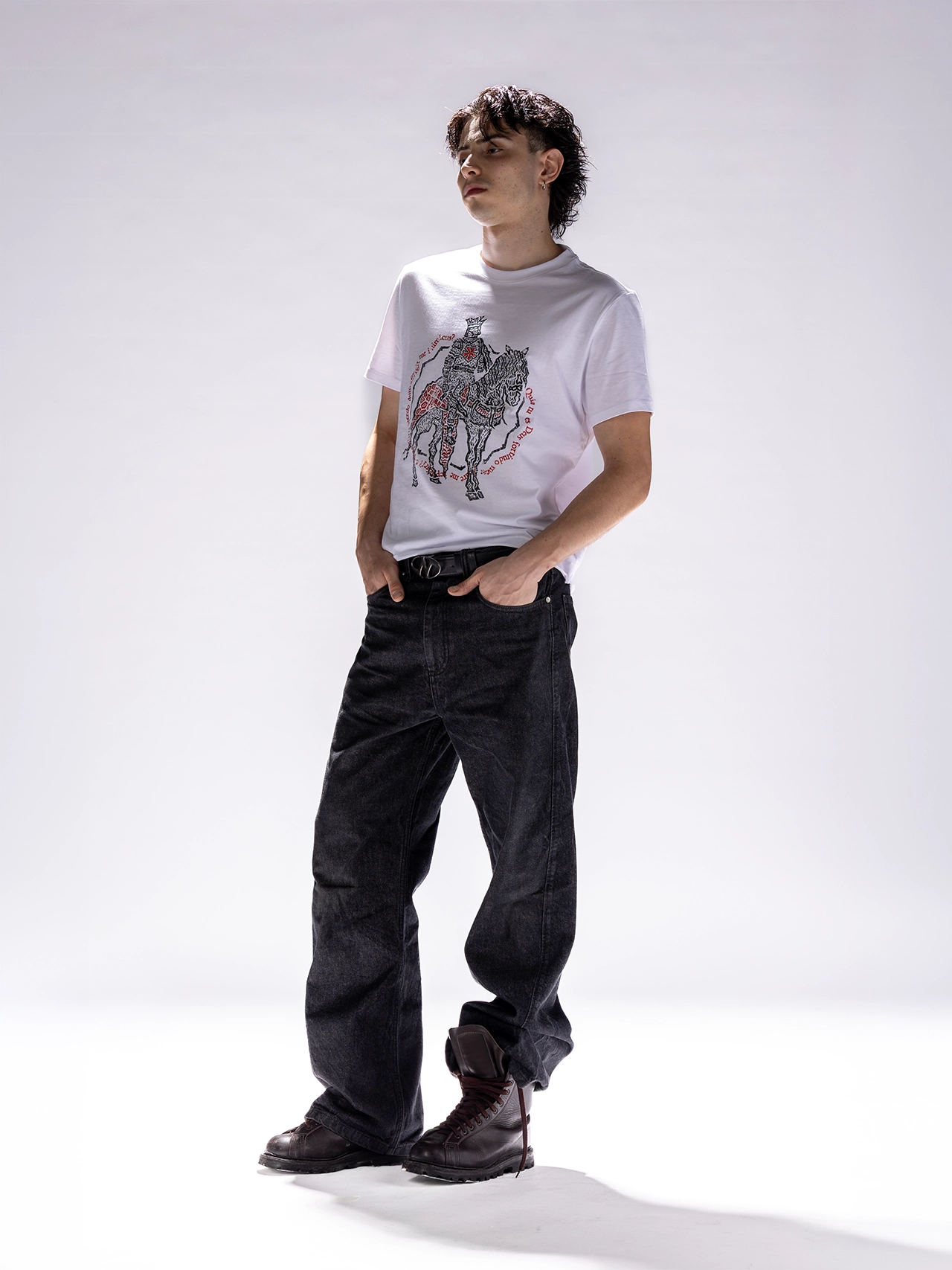 LVTK KNIGHT WHITE TEE