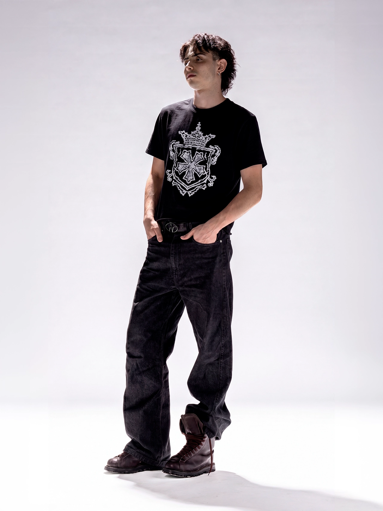 LVTK SHIELD BLACK TEE